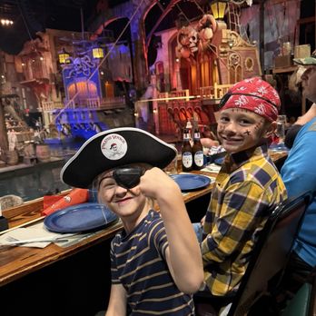 Pirates Voyage - Stadiums & Arenas Near Me - Pigeon Forge, Tennessee
