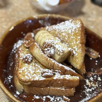 Asiago's Skillet - Banana Foster French Toast Local Sandwich - Breakfast & Brunch Near Me - Fort Walton Beach, Florida