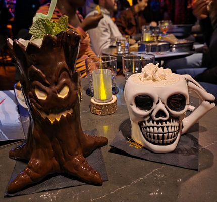 Weiss Distilling Co. by null