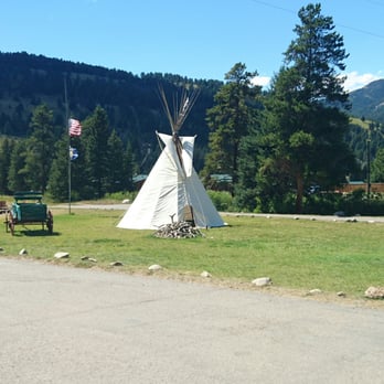 320 Guest Ranch - Guest Houses Near Me - Gallatin Gateway, Montana