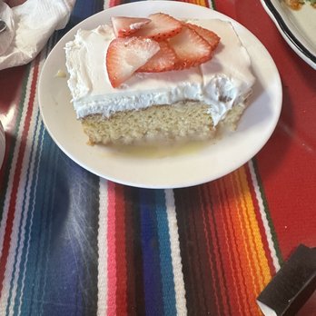 La Guera Mexican Grill - Pastel de Tres Leches - Mexican Near Me - Upper Darby, Pennsylvania La Guera Mexican Grill - Pastel de Tres Leches - Mexican Near Me - Upper Darby, Pennsylvania