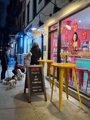 Elisa's Love Bites by null