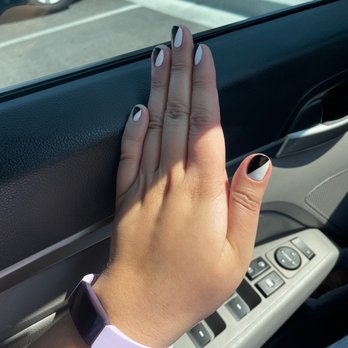 Bliss Powder Nail Bar - Gel manicure - Nail Salons Near Me - American Fork, Utah