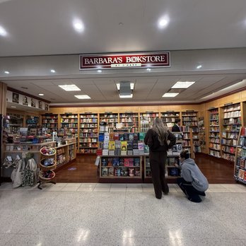 Barbara's Bookstore - Storefront - Bookstores Near Me - Chicago, Illinois