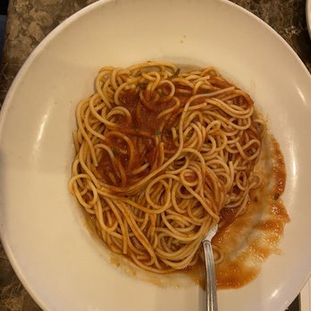 Maggiano's - Italian Near Me - Friendswood, Texas