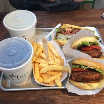 Shake Shack Century City Mall - 2nd Floor - Fast Food Near Me - Los Angeles, California Shake Shack Century City Mall - 2nd Floor - Fast Food Near Me - Los Angeles, California