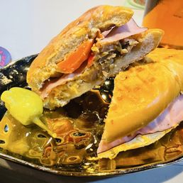Cubano Cubano