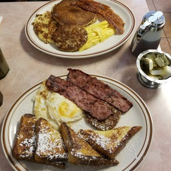 Pondfield Cafe - I like French toast and I can not lie - Breakfast & Brunch Near Me - Bronxville, New York Pondfield Cafe - I like French toast and I can not lie - Breakfast & Brunch Near Me - Bronxville, New York