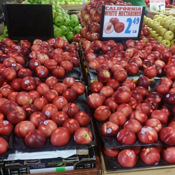 Sheepshead Bay Fruits & Vegetables - Beautiful Apples, Peaches and Nectarines - Fruits & Veggies Near Me - Brooklyn, New York Sheepshead Bay Fruits & Vegetables - Beautiful Apples, Peaches and Nectarines - Fruits & Veggies Near Me - Brooklyn, New York