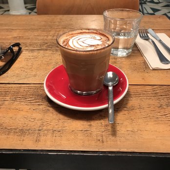 Caravelle - Breakfast & Brunch Near Me - Barcelona, B