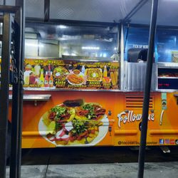 El Buen Pastor - My only goto Taco truck in Bakersfield for Taco a Taco Trio plate. Melissa always has a smile, and she always brings a smile to my face.