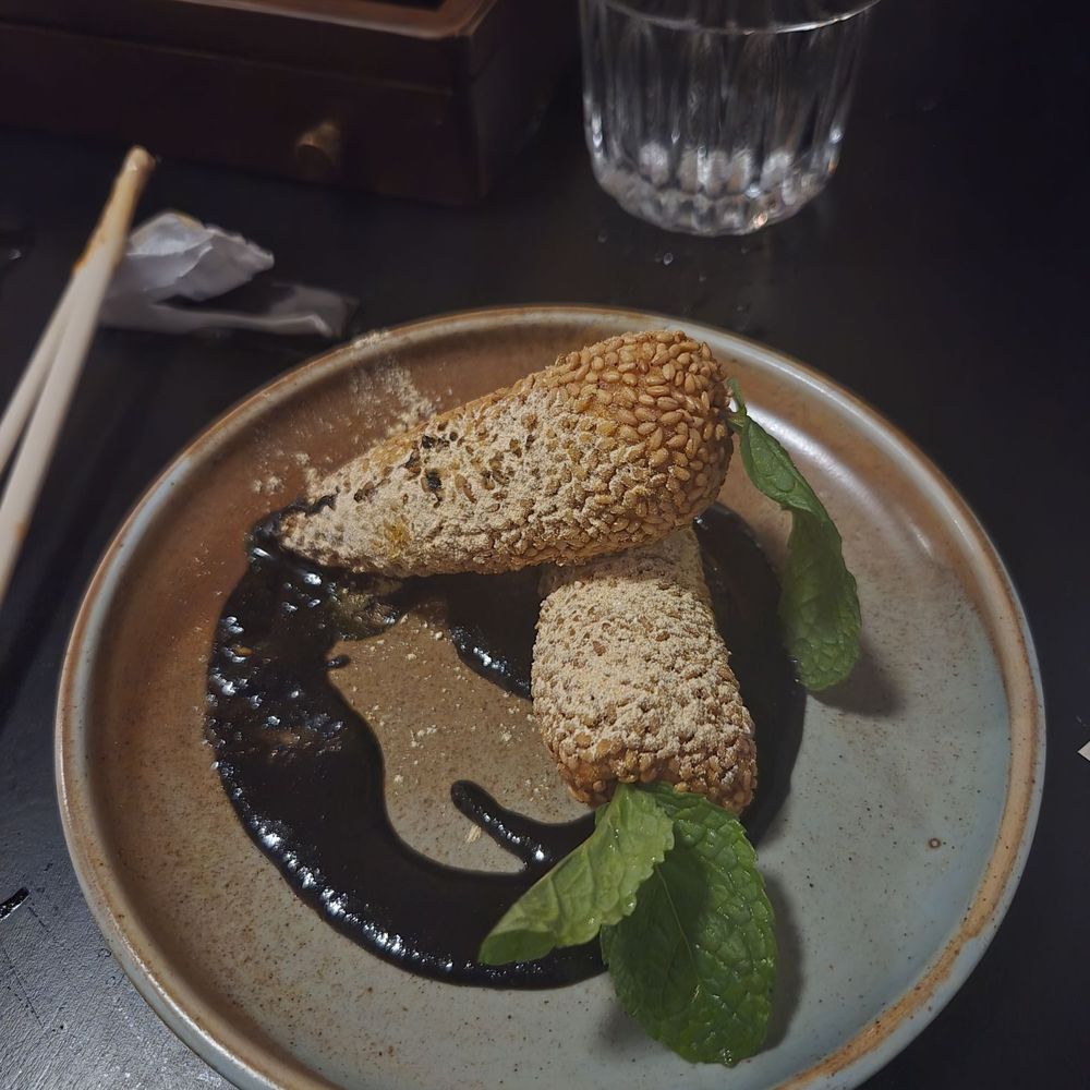 Little carrot black sesame Little carrot black sesame