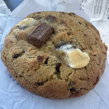 Kafe De Kasa - S'mores Cookie. Had it warmed up when the worker offered. This was so good. - Coffee & Tea Near Me - Crest Hill, Illinois