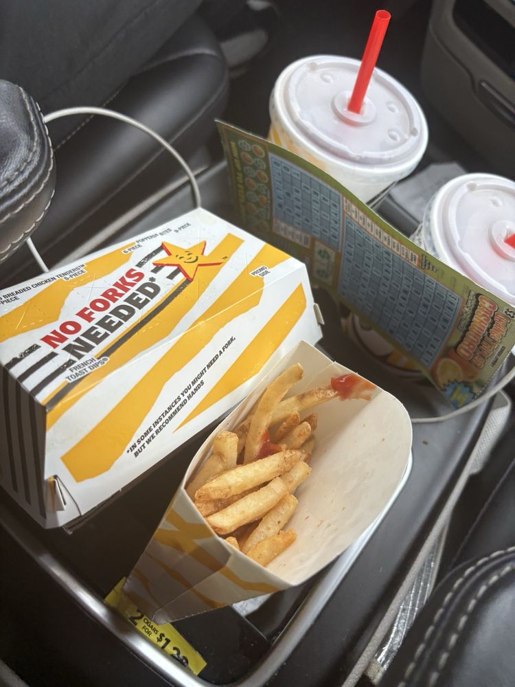 Hardee's Logo
