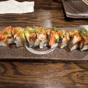 Rocket Sushi - Dragon Special Roll - Sushi Bars Near Me - San Francisco, California Rocket Sushi - Dragon Special Roll - Sushi Bars Near Me - San Francisco, California