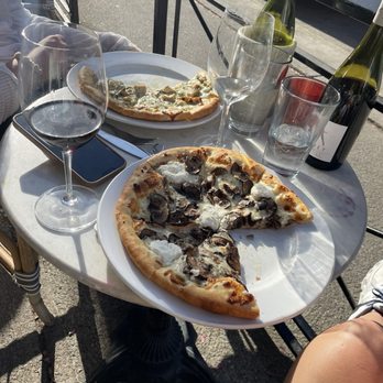 Due Amici - Mushroom pizza! Sorry I took a few slices before taking a picture! - Italian Near Me - Columbus, Ohio