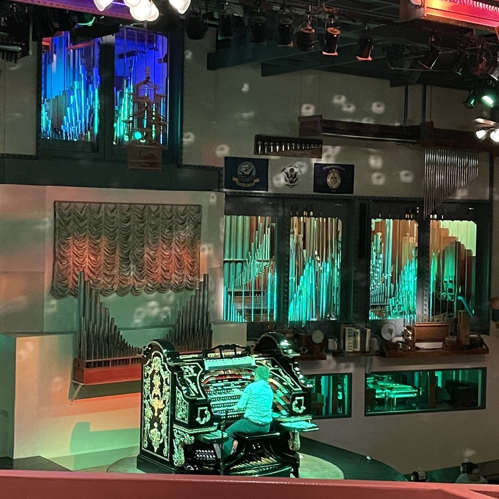 Organ Stop Pizza - Awesome music - Pizza Near Me - Mesa, Arizona Organ Stop Pizza - Awesome music - Pizza Near Me - Mesa, Arizona