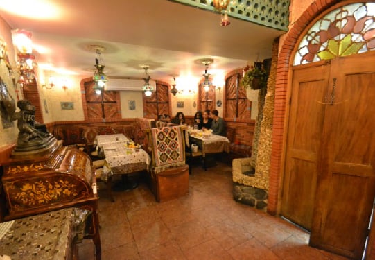 Mahdi Restaurant by null