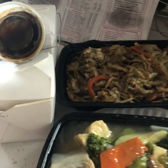 Yeung's Kitchen - Tofu with mixed VEGETABLES $8.50 - Chinese Near Me - Arlington, New York Yeung's Kitchen - Tofu with mixed VEGETABLES $8.50 - Chinese Near Me - Arlington, New York