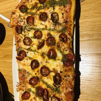 Twin Peaks - Pepperoni Flatbread - Sports Bars Near Me - Kansas City, Missouri Twin Peaks - Pepperoni Flatbread - Sports Bars Near Me - Kansas City, Missouri