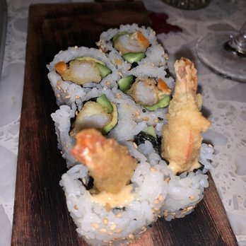 Wabi on Rose - Shrimp Tempura Roll - Sushi Bars Near Me - Venice, California Wabi on Rose - Shrimp Tempura Roll - Sushi Bars Near Me - Venice, California