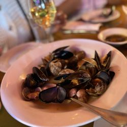 La Vita E Bella - Mussels & clams