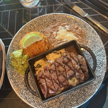 Caló Kitchen + Tequila - Ribeye tacos - Cocktail Bars Near Me - Costa Mesa, California Caló Kitchen + Tequila - Ribeye tacos - Cocktail Bars Near Me - Costa Mesa, California