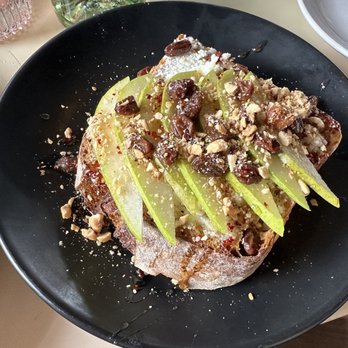 Naïve - Pear toast - New American Near Me - Louisville, Kentucky Naïve - Pear toast - New American Near Me - Louisville, Kentucky