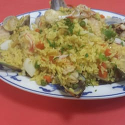 Cantera Latina Restaurant - Arroz con mariscos