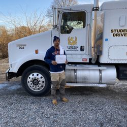5 Star CDL Training - 2020 graduate Henry Prince