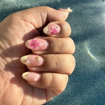 IVIA Nail Studio - Nail Salons Near Me - Santa Ana, California