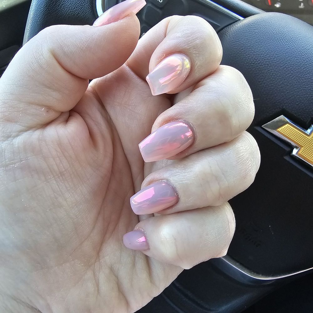 Nail Chix - Nail Salons Near Me - Redding, California