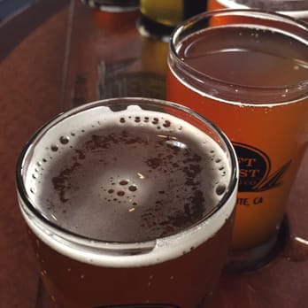 Left Coast Brewing - Breweries Near Me - San Clemente, California