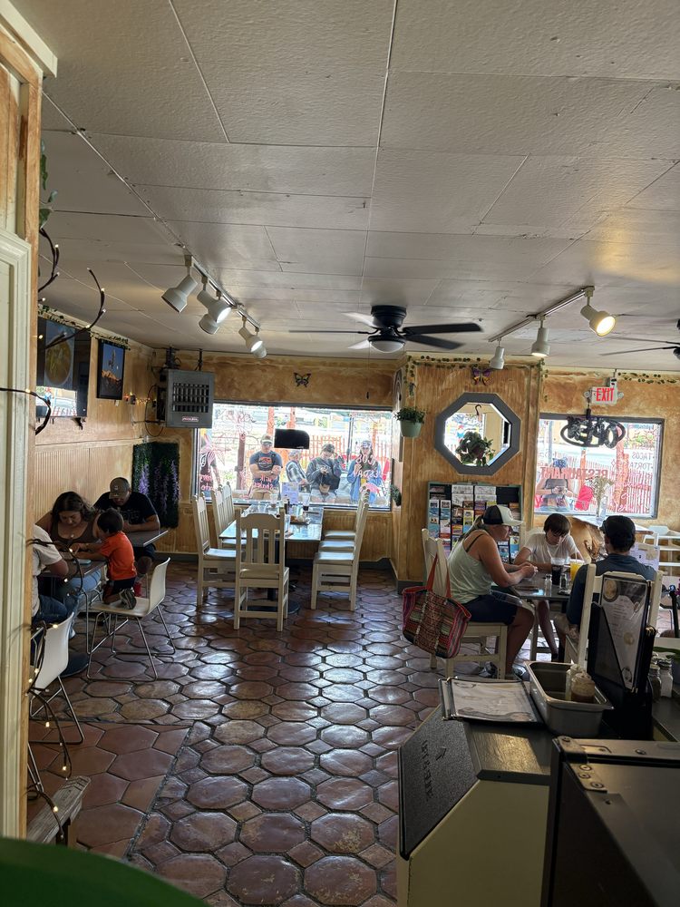 Tacos Y Mariscos Mexico