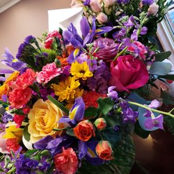 Reggie's Flower Shoppe - I absolutely love my Birthday flowers!!