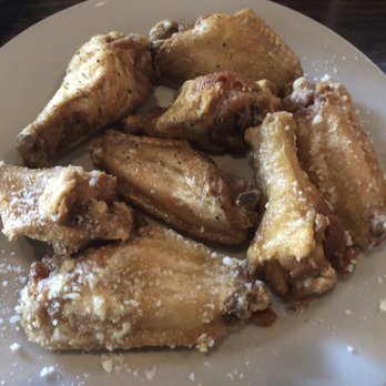 D's Place - Wings - 1/2 Lemon Pepper & 1/2 Garlic Parmesan - American Near Me - Saint Louis, Missouri