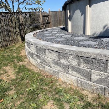 Elvira Landscaping - Retaining wall - Landscaping Near Me - Winchester, Virginia Elvira Landscaping - Retaining wall - Landscaping Near Me - Winchester, Virginia