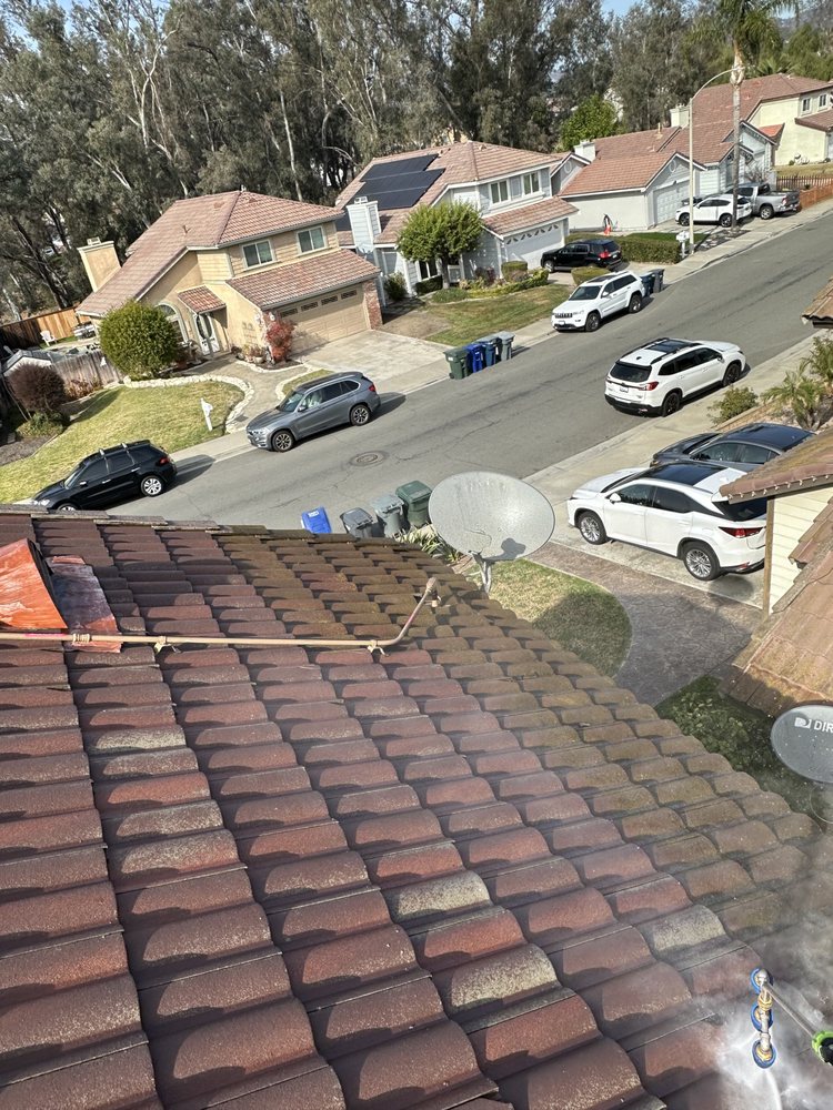 Slide of First Class Roof Cleaning