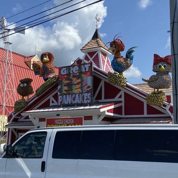 Frizzle Chicken Cafe - Breakfast & Brunch Near Me - Pigeon Forge, Tennessee Frizzle Chicken Cafe - Breakfast & Brunch Near Me - Pigeon Forge, Tennessee