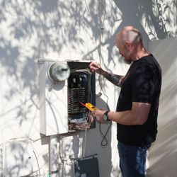 Redline Electric & Solar