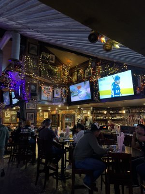 RIVERSIDE-Heroes by null