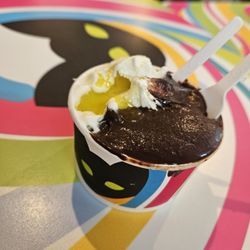 Beardcat's Sweet Shop - Dark chocolate sorbet.....intensely coco flavor. Paired it with the Sea Salt Olive Oil gelato by staff suggestion! Lovely!