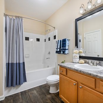 MAA Cornelius - Apartments Near Me - Cornelius, North Carolina