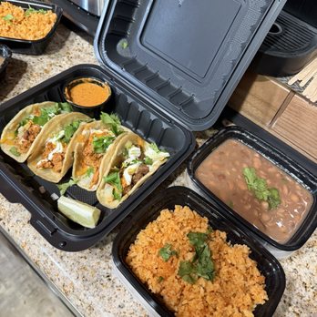 La Familia Tacos - Three-Taco (chicken) combo with rice and beans, 1 asada taco, and chipotle salsa - Halal Near Me - Norco, California La Familia Tacos - Three-Taco (chicken) combo with rice and beans, 1 asada taco, and chipotle salsa - Halal Near Me - Norco, California