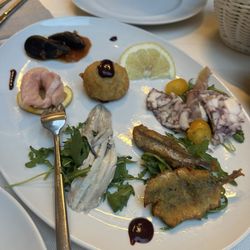 La Lanterna - Premiere assorted seafood appetizers.