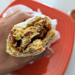Ma 'n Pa Grocery - Breakfast burrito (egg, bacon, cheese, potato) w/ hot salsa
