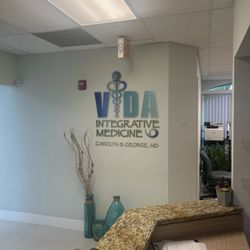 Carolyn George, MD - VIDA Integrative Medicine