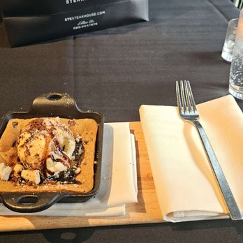 STK Steakhouse Bellevue - Dessert was okay - Steakhouses Near Me - Bellevue, Washington STK Steakhouse Bellevue - Dessert was okay - Steakhouses Near Me - Bellevue, Washington