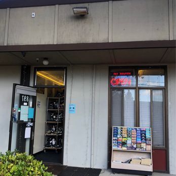 Ski Renter of Mountain View - outside - Ski & Snowboard Shops Near Me - Mountain View, California Ski Renter of Mountain View - outside - Ski & Snowboard Shops Near Me - Mountain View, California