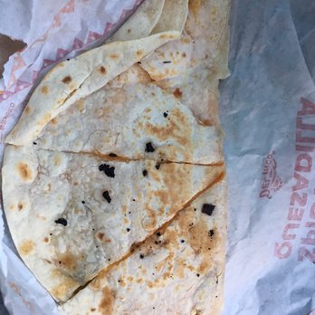 Del Taco - Cheese quesadilla - Fast Food Near Me - Highland, California